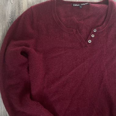 Cashmere sweater