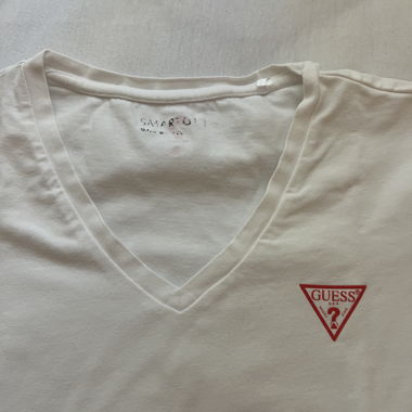 Guess T-Shirt