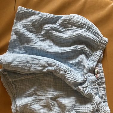 Kurze Hose blau