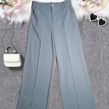 Pantalon bleu clair taille haute