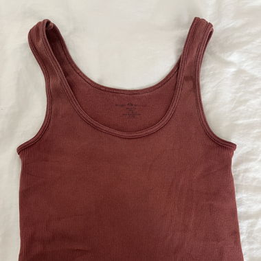Red croptop