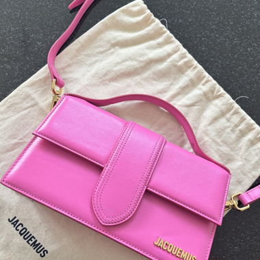 Borsa a tracolla rosa Jacquemus