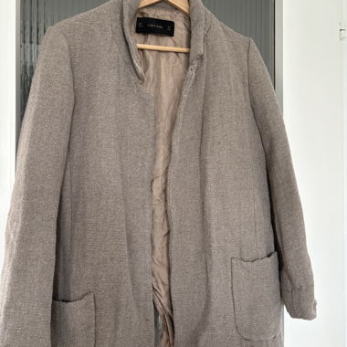 Zara Jacke