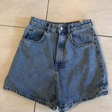 Kurze Jeans