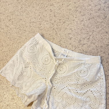weisse schöne Pyjama Hose kurz Gr. S etam