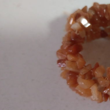 Armband aus Plastiksteine