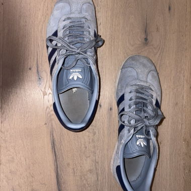 Adidas Gazelle Sneakers