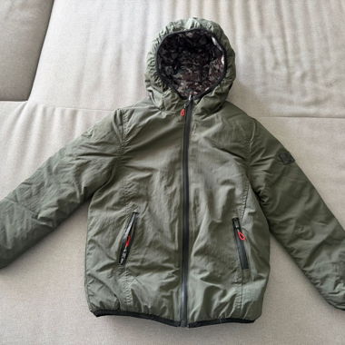 Veste d’hiver pour enfants avec capuche