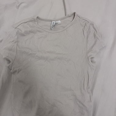 Basic-Creme-Shirt