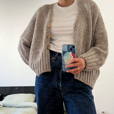 Cardigan 
