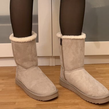 gefütterte Winterstiefel Grösse 39