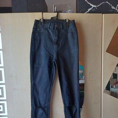 High-Waist-Jeans