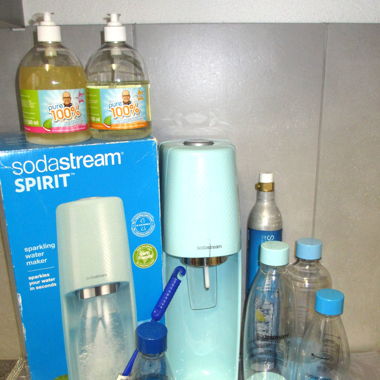 SodaStream Spirit Blau 4 Flaschen Gas leer Pepsi 