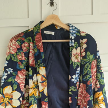 Flowered blazer