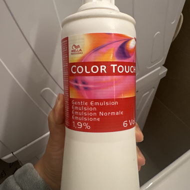 Emulsione Wella capelli 