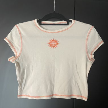 T-shirt court graphique