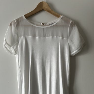 Shirt mit transparenten Einsätzen