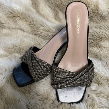 Heeled jewel sandals