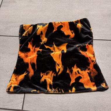 Top scollato sulle spalle