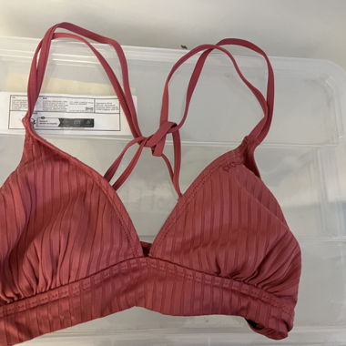 Pink textured bikini set