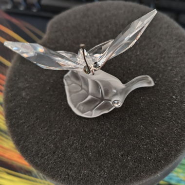 Swarovski Kristallfigur Schmetterling auf Blatt