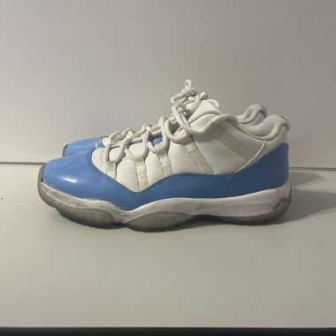 Jordan 11 Retro Low University Blue (2017)