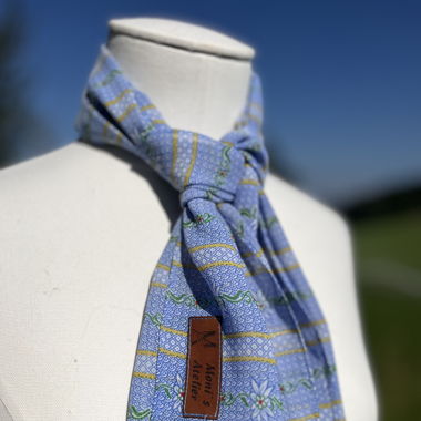 Halstuch blau mit Edelweiss 
