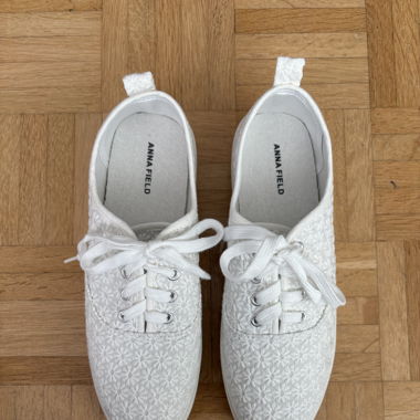 Stoffschuhe 
