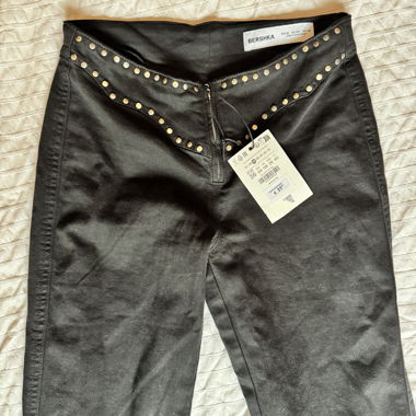 Bershka Jeans Flared Black