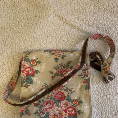 Schultertasche / Messenger Bag