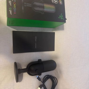 Razer Siren Chroma Microphone