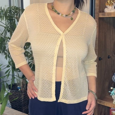 japanese vintage: cream-colored cardigan
