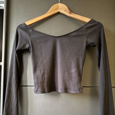 Pull noir 