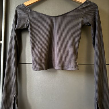 Pull noir 