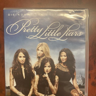 Pretty Little Liars, Erste Staffel
