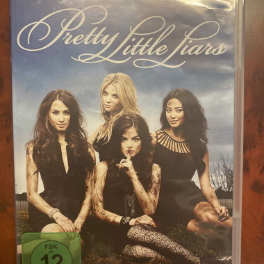 Pretty Little Liars, Erste Staffel