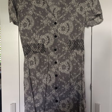 Kleid aus Paris