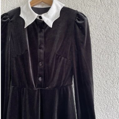 B/W Dress (Velvet feel)