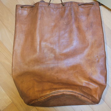 Zaino in pelle marrone