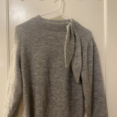 Pull gris