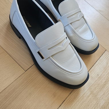 Eleganter Schuh 