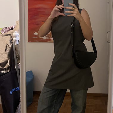 Black geometrical purse (fake leather) 