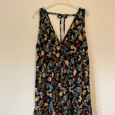 Robe mi-longue à fleurs 