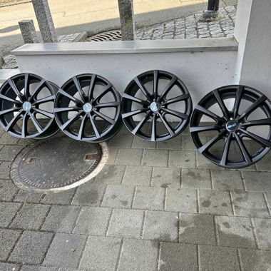 BrockB32 Alufelgen 19Zoll  Schwarz matt TOPZustand