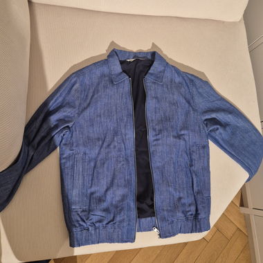 Veste légère bleue zippée