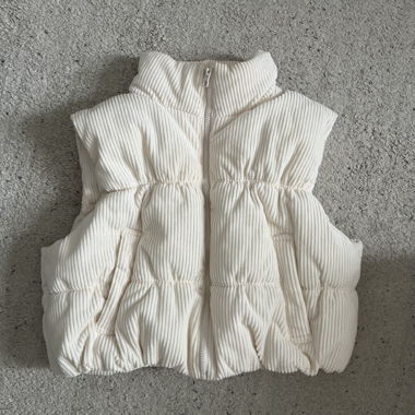 h&m cream white gilet 