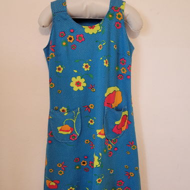 Robe vintage bleue à fleurs jaunes et rouges