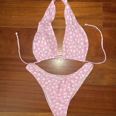 Blumenrosa Bikini