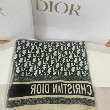 Original Christian Dior Seidentuch 70x70