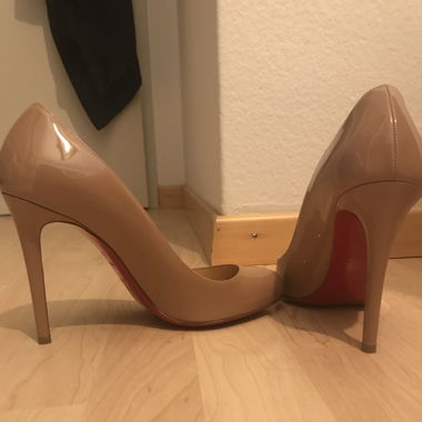 Own these red bottoms 